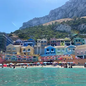 Unique Waterfront Duplex On The Mediterranean - Caleta, Catalan Bay Apartamento